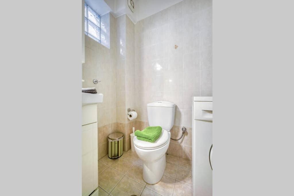 Spacious Family Flat Near Parthenon Free Parking Atene Esterno foto